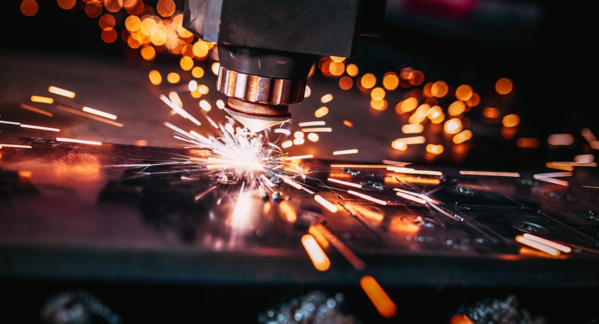 Sioux Falls, SD, Precision Stainless Steel Machining - CNC Services - Roberson Machine Company